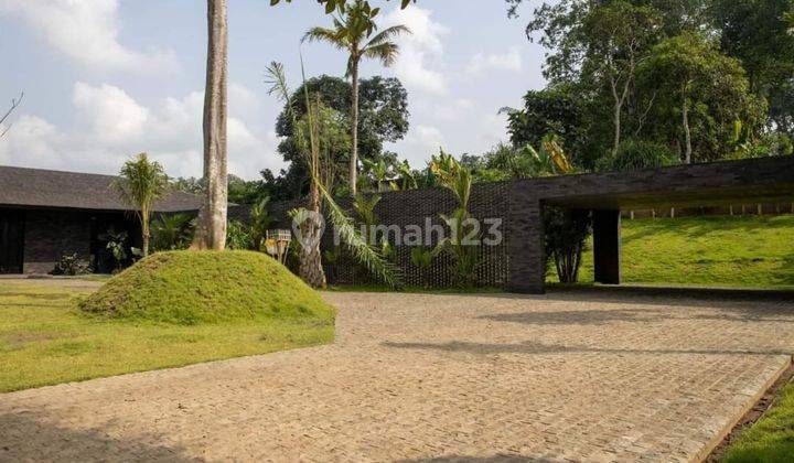 Villa Baru Mewah Dg Taman Luas Dan View Alam Karya Arsitek Inrernasional Di Kediri Tabanan Bali  2