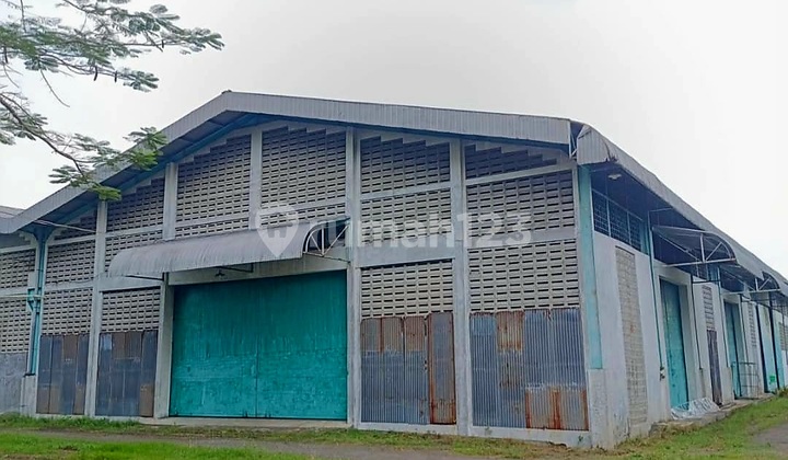 Gudang Bagus Siap Huni Bebas Banjir Benowk Sby Akses Kontainer