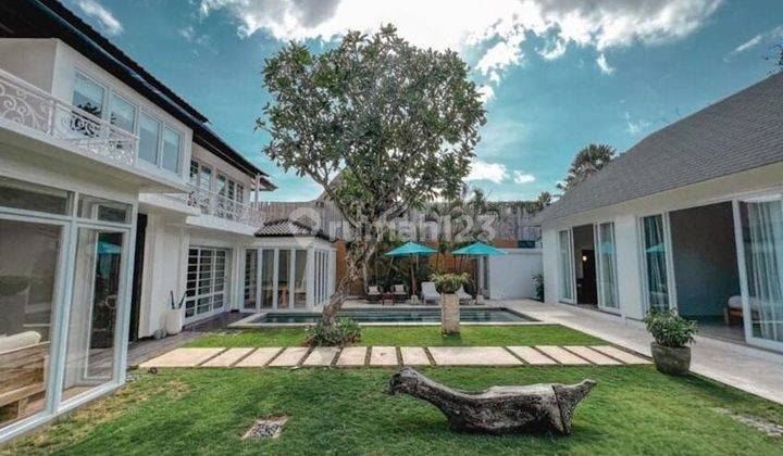 Classic Luxury Villa In The Heart Of Seminyak Bali Near The Beach 1