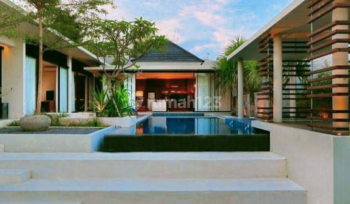 Villa Cantik Siap Huni Lokasi Prima Di Nusa Dua Bali 1