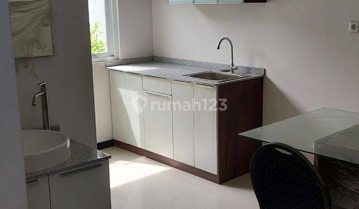 Rumah cantik strategis di kawasan elit Dian Regency dekat Araya kampus ITS dan Galaxy mall 3