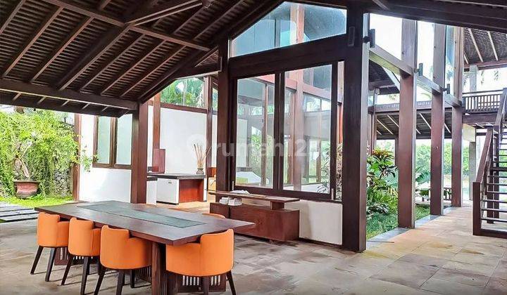 Penawaran spesial villa mewah dijual murah dekat Pantai Beraban, Tabanan 2