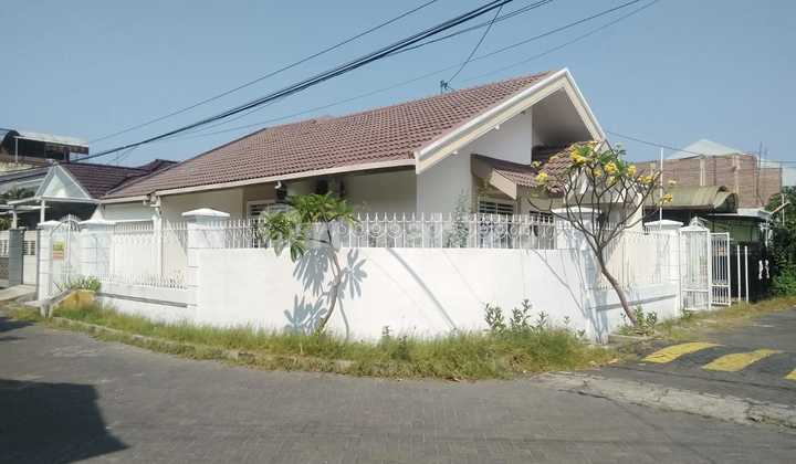 Rumah cantik minimalis Sutorejo strategis dekat Unair C dan Galaxy mall  3