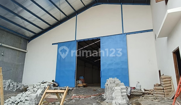 New Warehouse Fully Renovated Flood-Free Osowilangun Margomulyo New Warehouse Fully Renovated Flood-Free Osowilangun Margomulyo