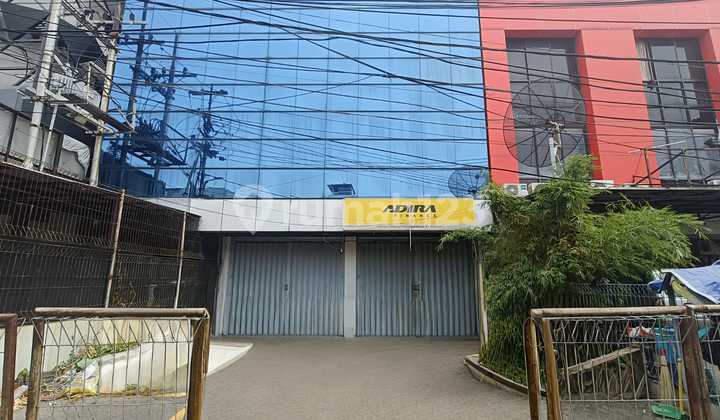 Strategic Commercial Building in Central Surabaya, Jalan Raya Kayoon, Pemuda, Opposite Delta Strategic Commercial Building in Central Surabaya, Jalan Raya Kayoon, Pemuda, Opposite Delta