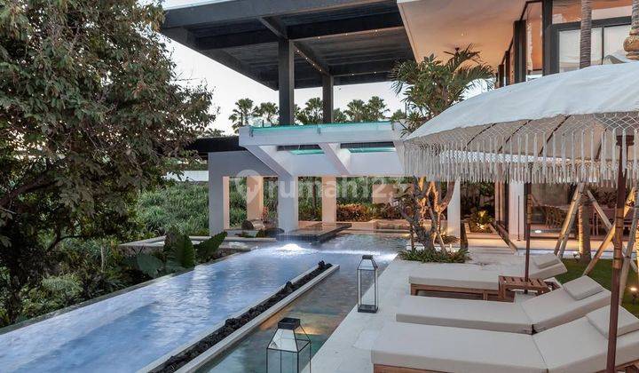 Rumah Villa Super Mewah View Sungai Di Kawasan Elit Tumbak Bayuh Pererenan Bali Dekat Canggu 2