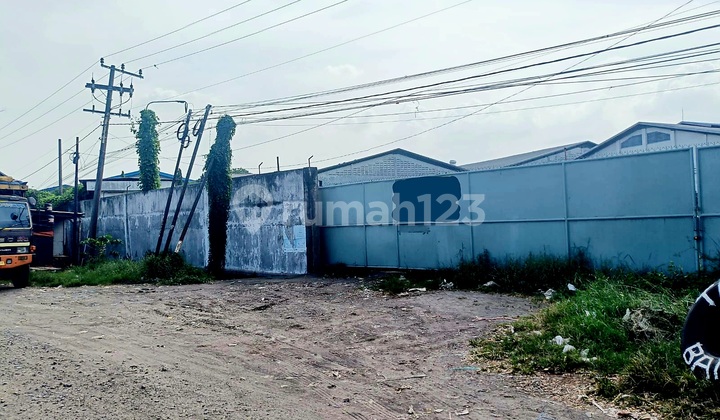 Strategic Warehouse on Jln Raya Bypass Krian Sda Near the Toll Road