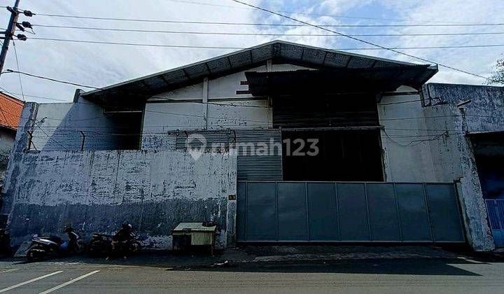 Stok Langka Gudang Strategis Dinarea Kembang Jepun Surabaya  1