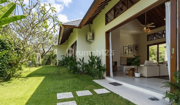 Villa 5 Kamar Dg Lokasi Strategis Di Pantai Berawa Canggu Bali 1