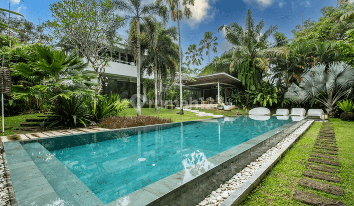 Villa Murah Yg Mewah Dg Taman Dan View Bagus Di Area Canggu Bali 1