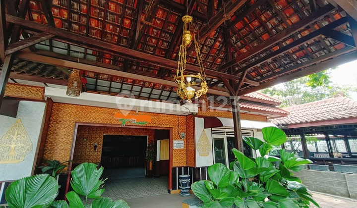 For Rent City Center Restaurant on Main Street Near Sidoarjo Regional Hospital 2