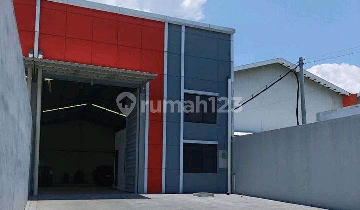 New Warehouse Cheap Container Access Jl Raya Romokalisari Near Toll Road and Port