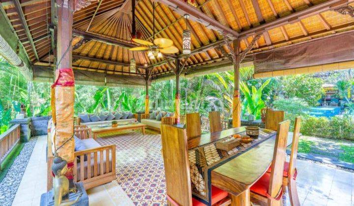 Rumah Villa Murah Desain Mewah Bergaya Bali Di Pantai Nyanyi Tabanan Dekat Nuanu City 2