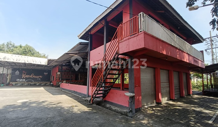 Ruko Ex Resto Cafe Strategis Raya Menganti Sebelah Toko Remaja Dekat Pasar Benowo Surabaya