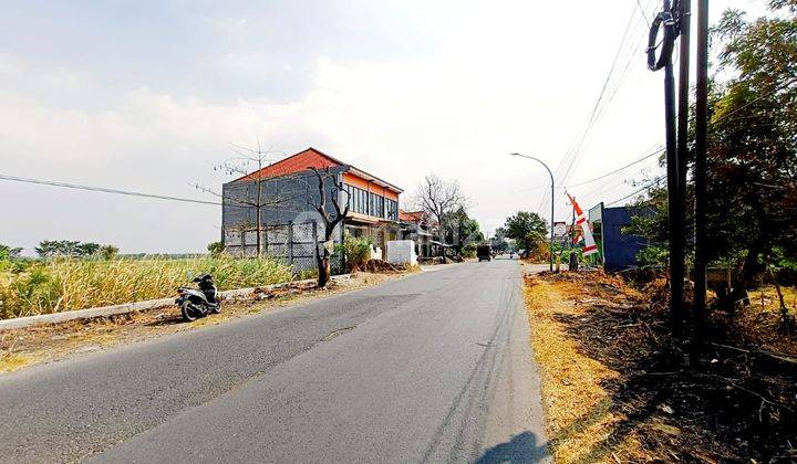 Tanah Murah Strategis Raya Benjeng Dekat Pasar Cocok Utk Usaha Dan Gudang 15 Menut Dari Surabaya 2