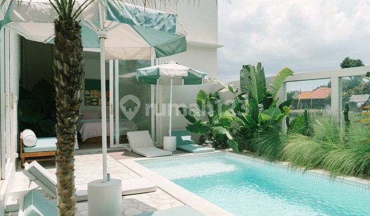 Stok Langka Villa Baru Mewah Kerobokan Dekat Canggu Bali