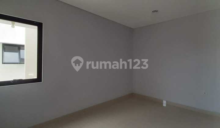 Rumah Summarecon Bandung Emily Raya