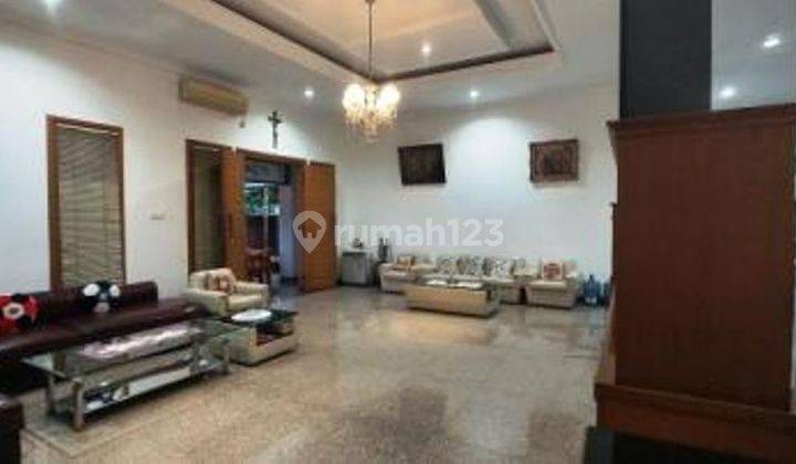 Rumah Mewah 1 Lantai Furnished SHM Kayu Putih Tengah Jakarta Timur 3 Kamar Tidur 1