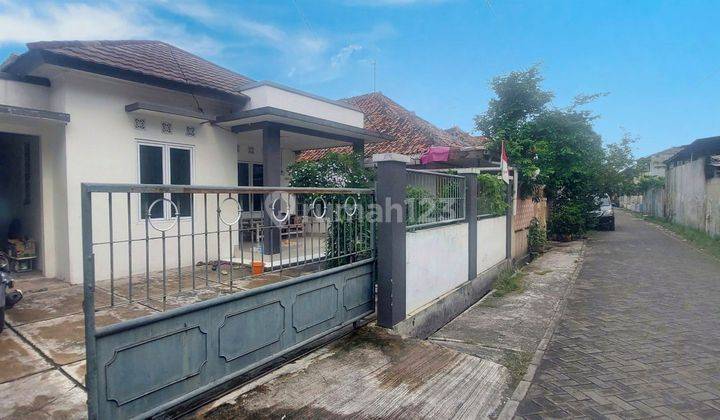 Rumah Di Pusat Kota Tangerang Dekat Pasar Lama, Stasiun Ka Tangerang Cocok Untuk Kost2an  2