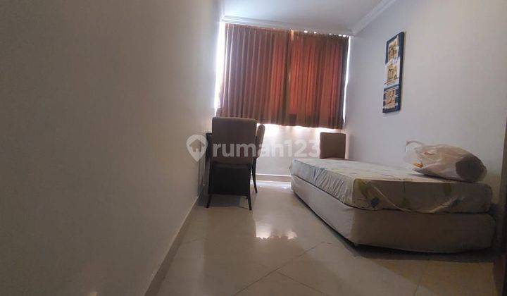 kamar tidur apartemen taman rasuna tower 8