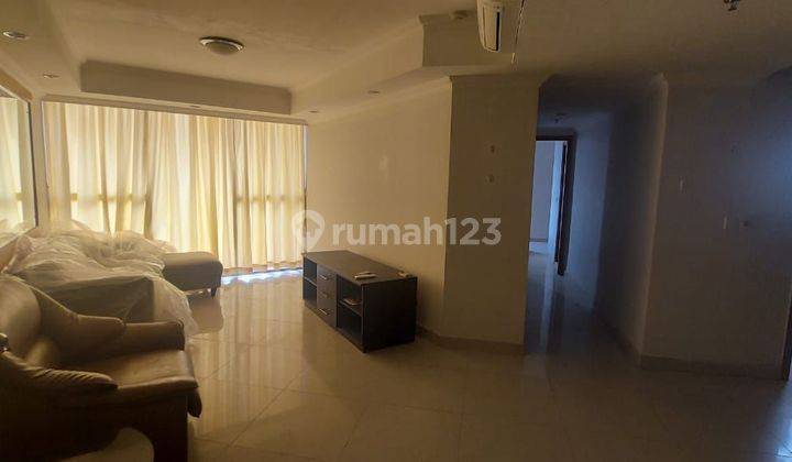 Apartemen Taman Rasuna Tower 8 2 BR Strata Title Lantai Tinggi Sudah Renovasi 1