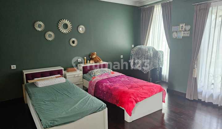 Rumah Di Joglo 2 Lantai. Semi Furnished. 4 Kamar.shm 2