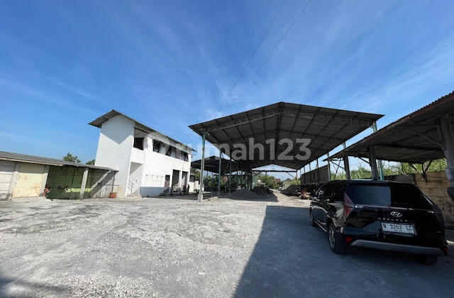 For Sale Precast Concrete Factory on Dlanggu St., Mojokerto