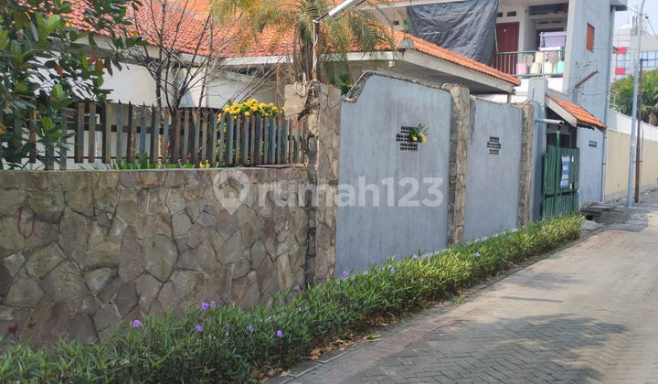 For Sale Charming Boarding House in Taman Klampis Aji Tengah II, Surabaya 2