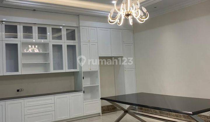 Rumah Dijual di Graha Family Blok Ss Surabaya Barat 2