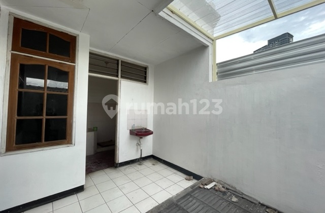 Rumah Disewakan di Putat Gede Timur Iv Surabaya Barat 28