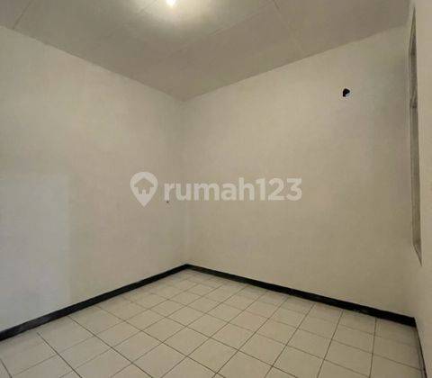 Rumah Disewakan di Putat Gede Timur Iv Surabaya Barat 35