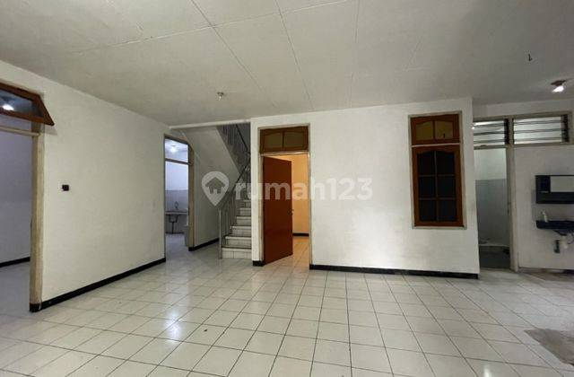 Rumah Disewakan di Putat Gede Timur Iv Surabaya Barat 45