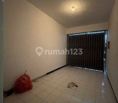 Rumah Disewakan di Putat Gede Timur Iv Surabaya Barat 48