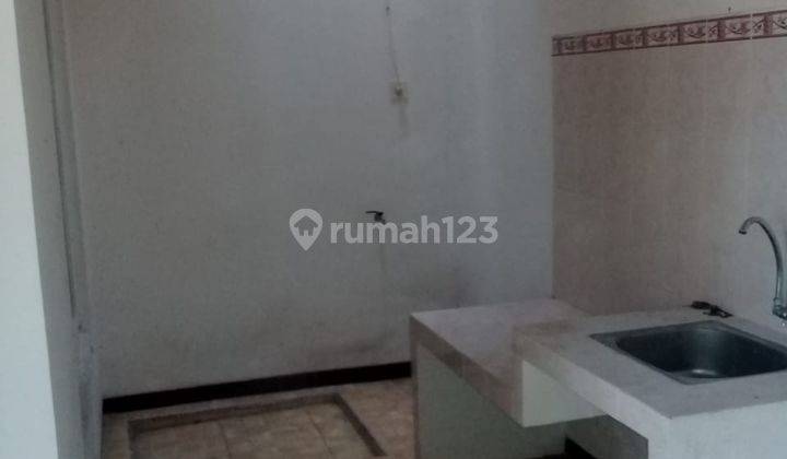 Rumah Dijual di La Diva Blok D1,menganti Surabaya 2