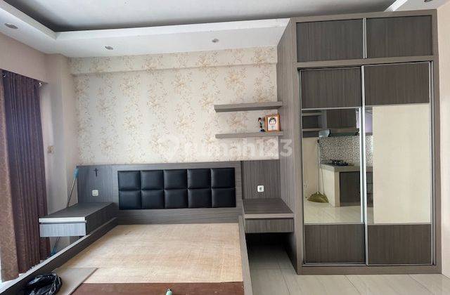 Disewakan Apartemen Puncak Bukit Golf Tower A Lantai 28, Surabaya 2