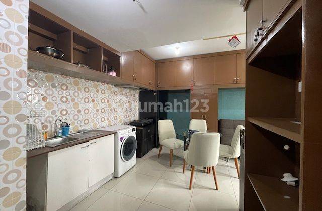 Disewakan Apartemen Waterplace Tower A 18a, Surabaya 2