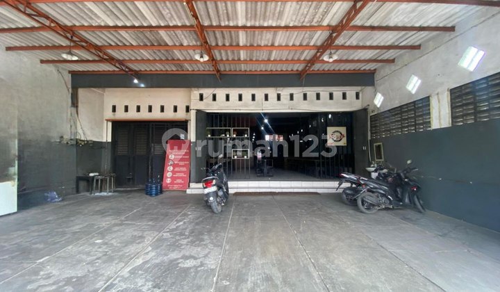 Commercial Property for Sale at Raya Krikilan Driyorejo - Gresik (Former Cafe)