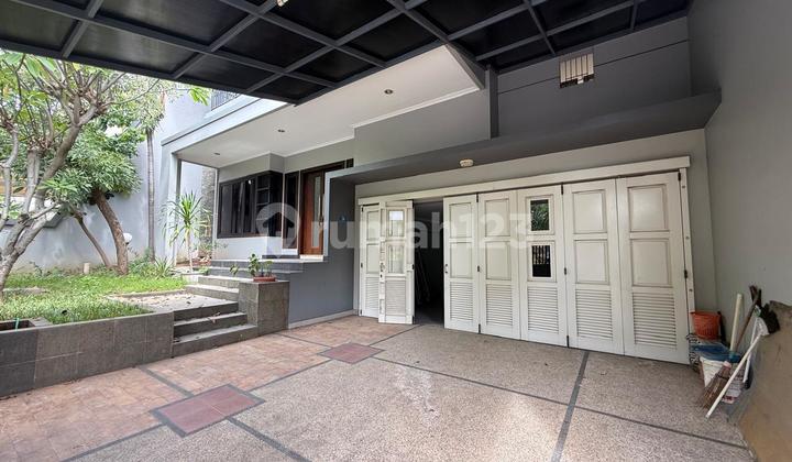 House for Rent Satelit Indah Blok In, Surabaya