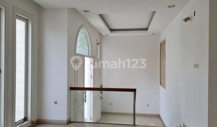 New 3-storey house in Puri Indah with a prime and premium location 2