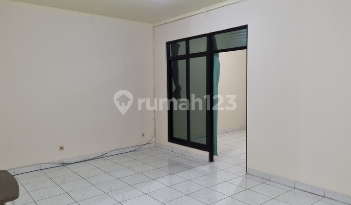 2-Story House for Rent in Permata Buana with a Good Location Near Schools 2