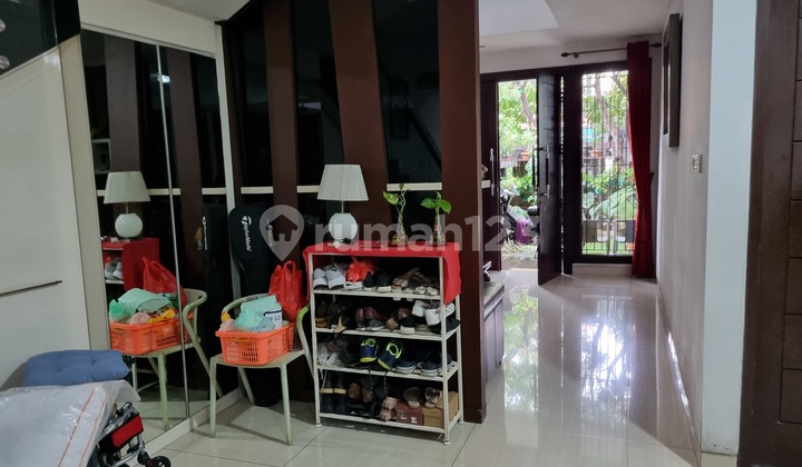 Rumah Bagus Sekali 2,5 Lantai Di Permata Buana... Cocok Juga Untuk.lokasi Usaha 2