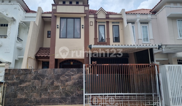 Rumah 2 Lantai di Permata Buana.dengan Harga Menarik.dan Lokasi Bagus Rumah 2 Lantai di Permata Buana.dengan Harga Menarik.dan Lokasi Bagus