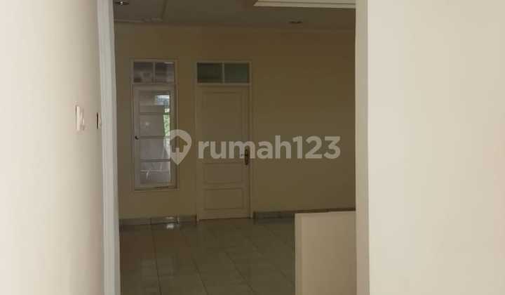 Rumah Bagus 2 Lantai Di Permata Buana Dengan Lokasi Bagus Rumah Bagus 2 Lantai Di Permata Buana Dengan Lokasi Bagus