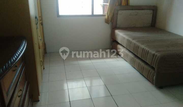 Rumah kos 2 lantai di tanjung duren 2