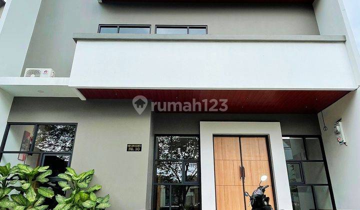 Rumah Bagus Cluster Waterfront Lippo Cikarang 1