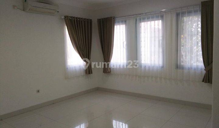 Rumah Bagus Cluster Taman Menteng Lippo Cikarang
