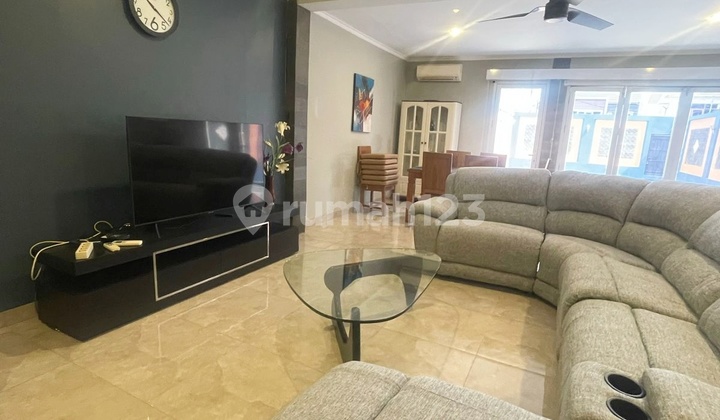 Rumah Bagus Ada Swimming Pool Cluster My Home Lippo Cikarang  2