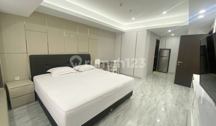 Orange County Tower Apartment Irvine Lippo Cikarang