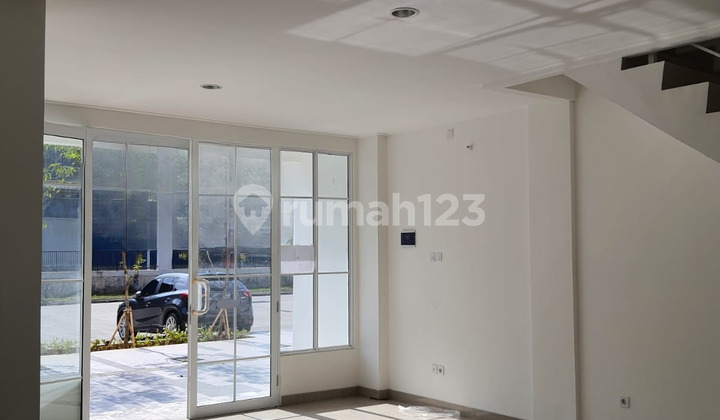 For Sale Attached Shop House Hollywood Boulevard Jababeka Cikarang Rhbjb167 2