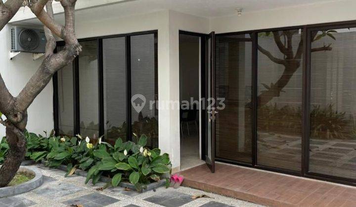 Disewakan Rumah Cluster Vasa Lake Swimming Vassa Residence Lippo Cikarang  2